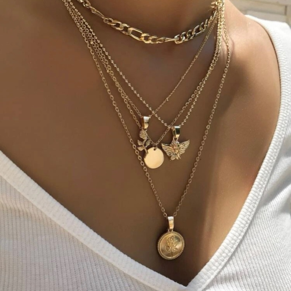 Necklace cluster gold